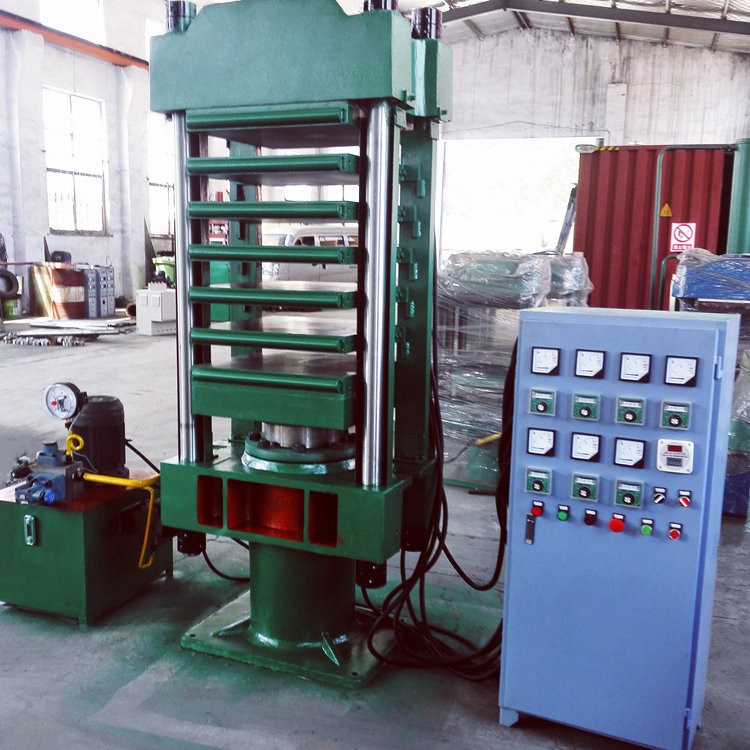 100噸四柱式平板硫化機-4板3層橡膠熱壓成型機