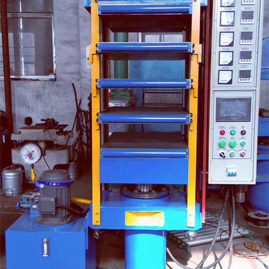 碳纖維汽車鑰匙盒硫化機(jī)-50噸多層平板硫化機(jī)