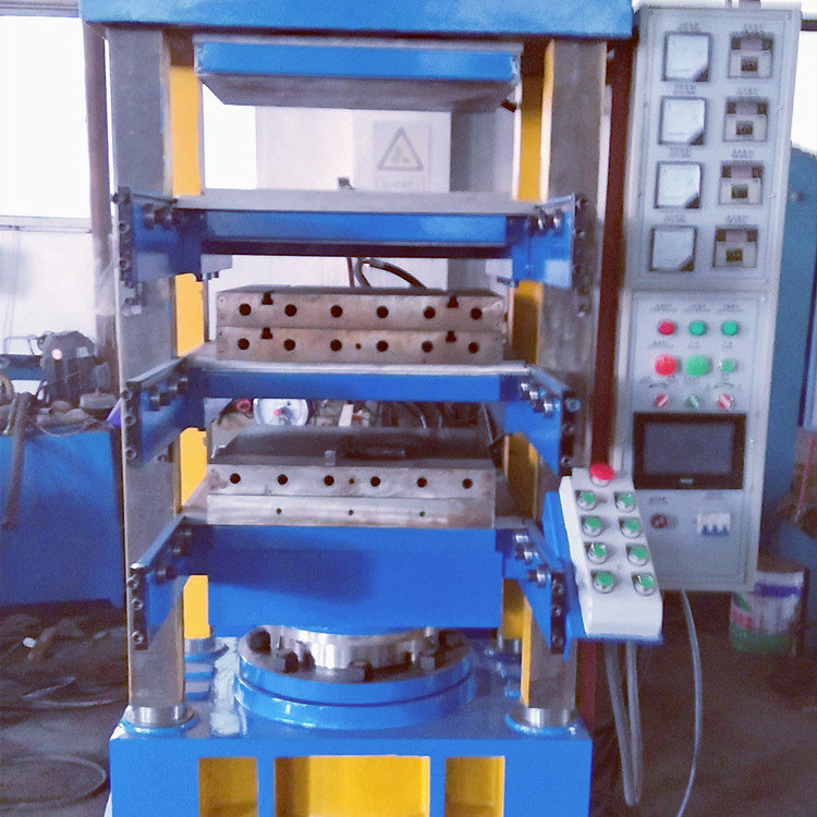 150噸多層平板硫化機-PLC自動控制3層熱壓成型機